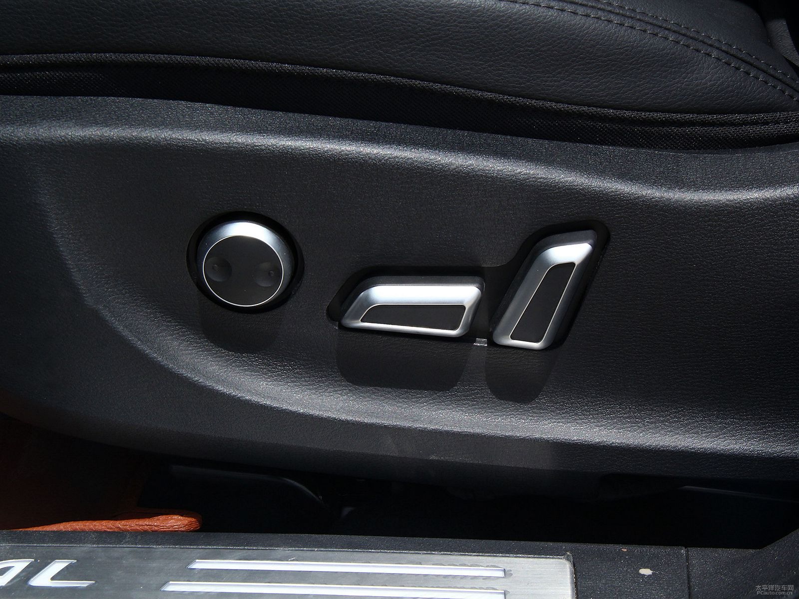 Oذ׹H6 Coupe΃(ni)DƬ