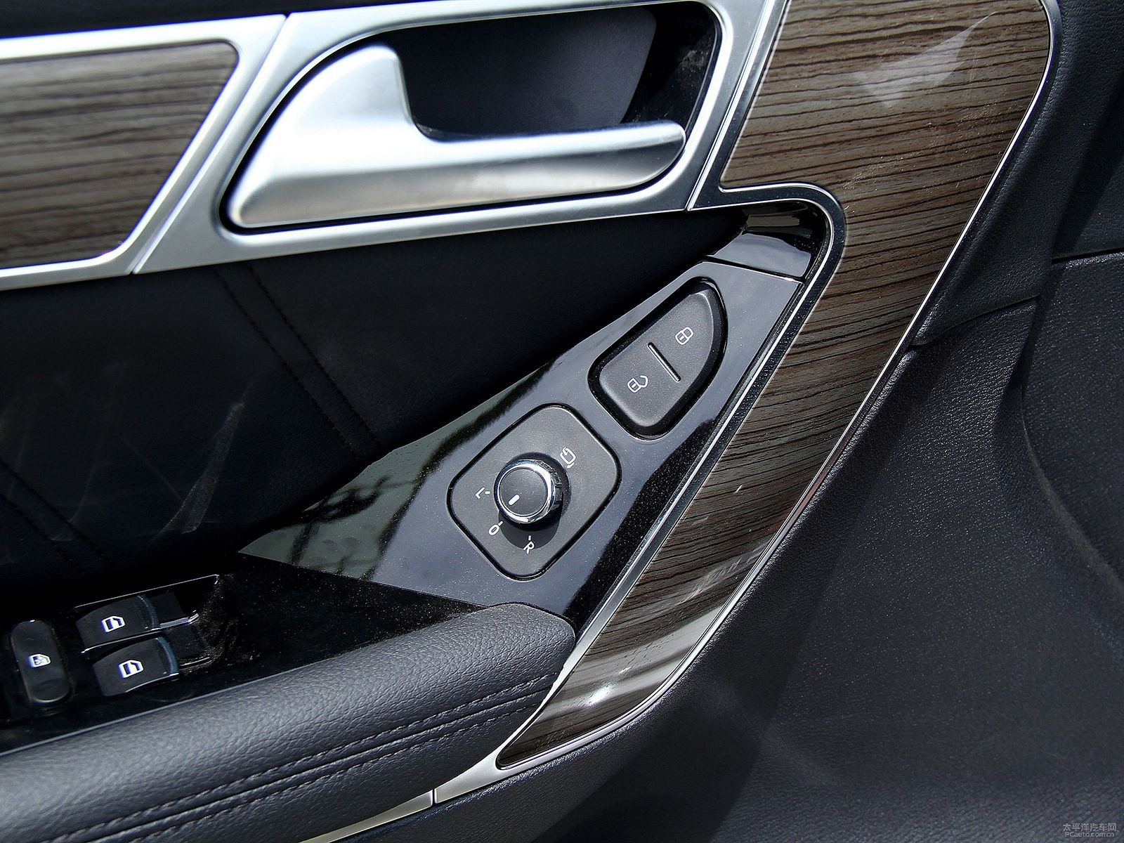 Oذ׹H6 Coupe܇(ni)DƬ