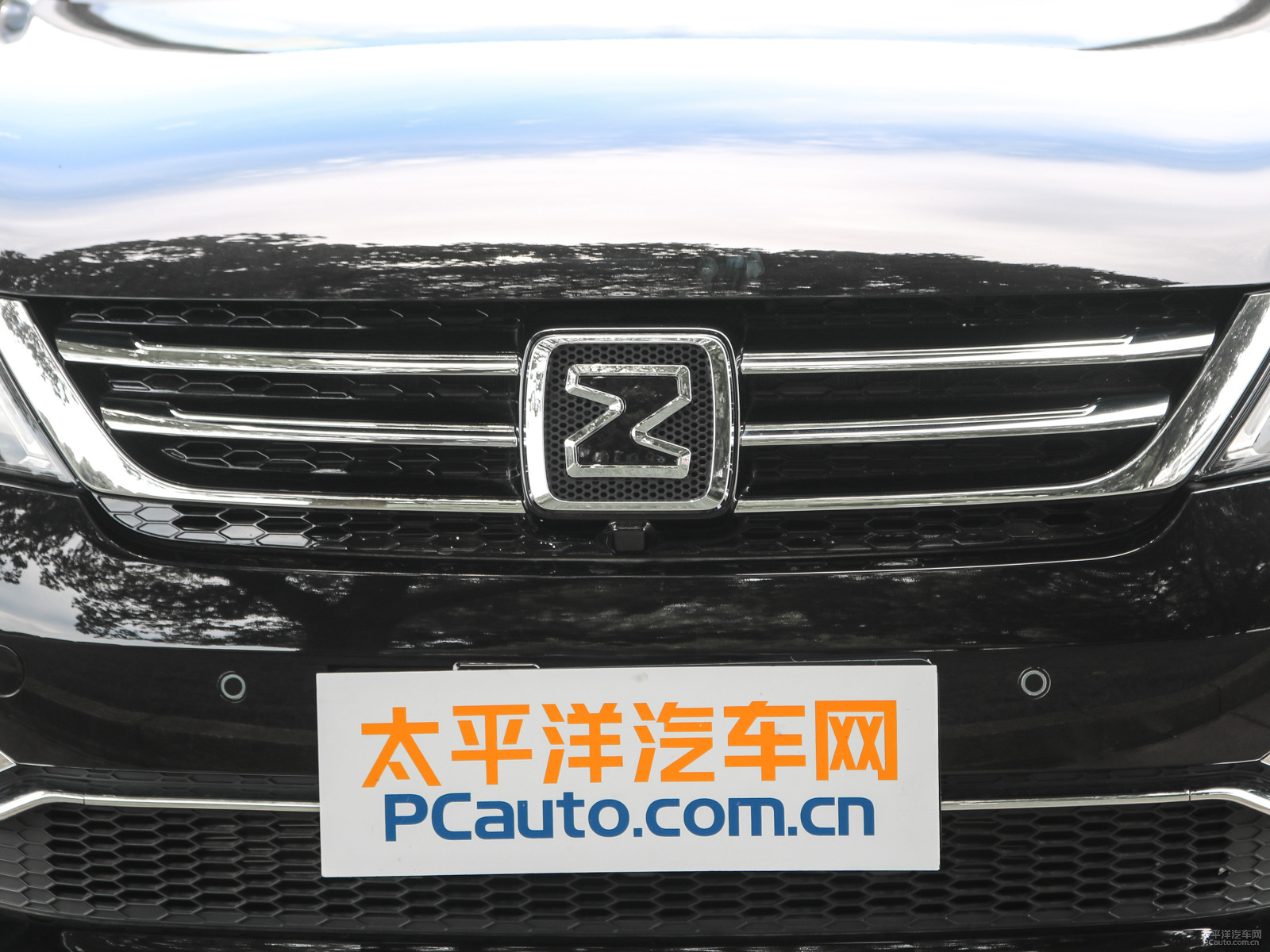 眾泰Z700外觀高清大圖