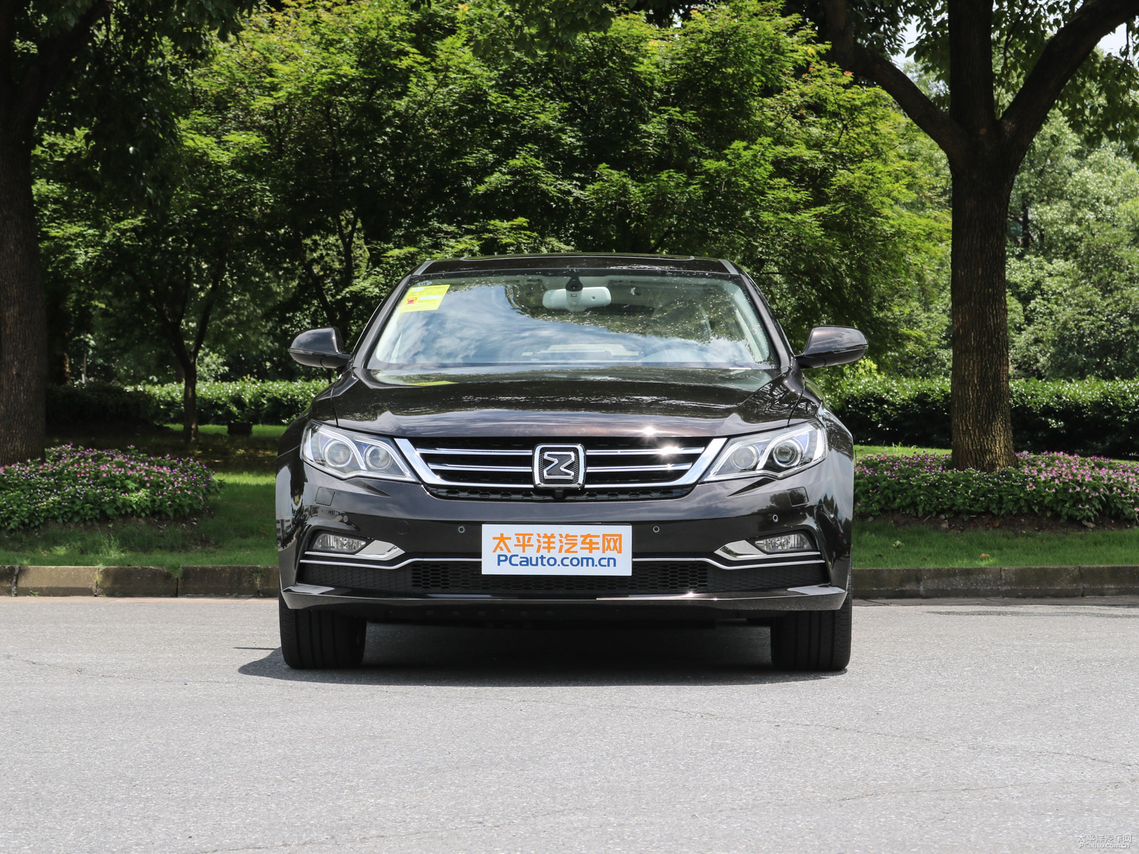 眾泰Z700外觀高清大圖