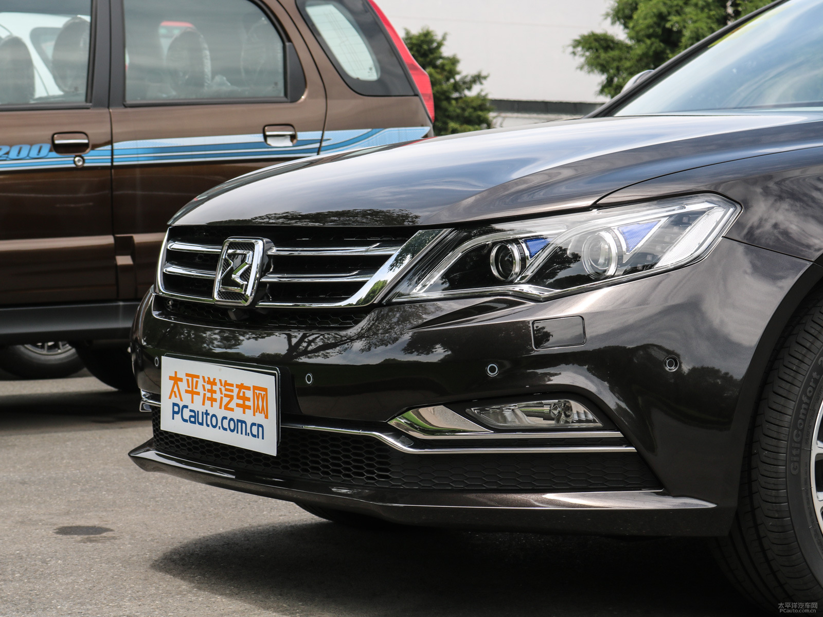 眾泰Z700外觀高清大圖