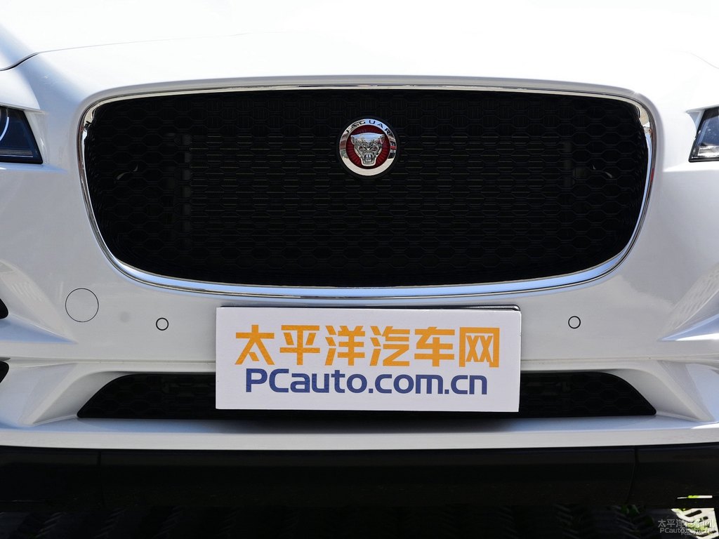 ׽ݱF-PACE܇^^DƬ