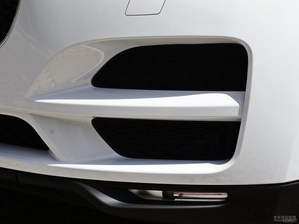 ׽ݱF-PACE܇^^DƬ