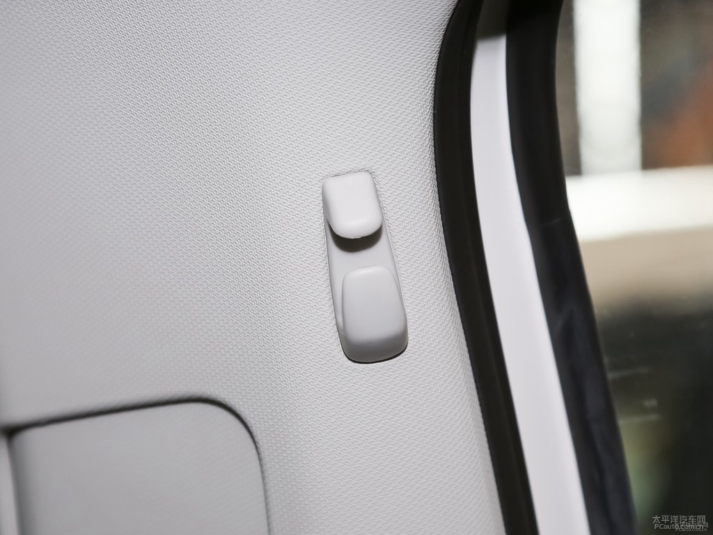 極地白大眾Polo車(chē)廂內(nèi)飾圖片