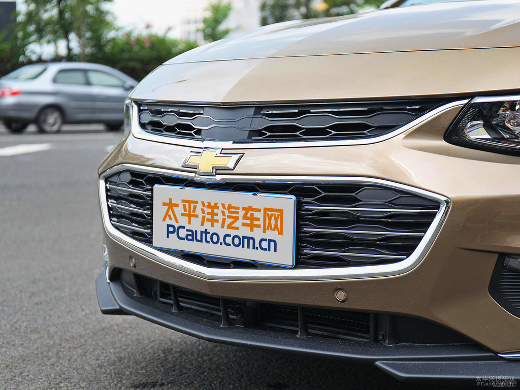 黃石棕邁銳寶XL車頭外觀圖片