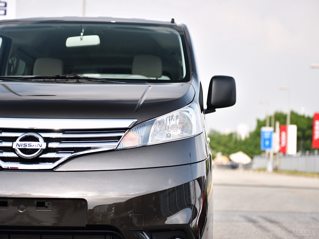 日產NV200外觀高清大圖