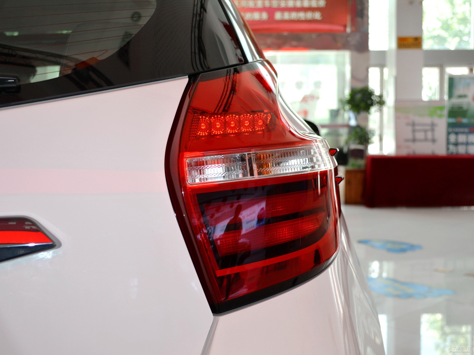 YARiS L 致炫外觀高清大圖