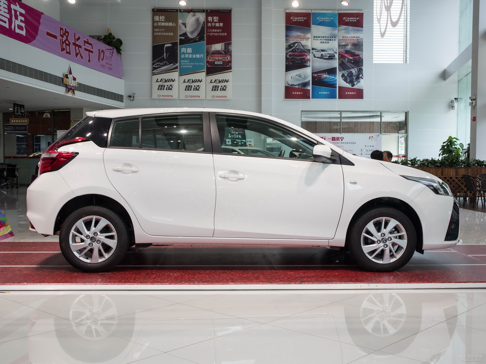 YARiS L 致炫外觀高清大圖