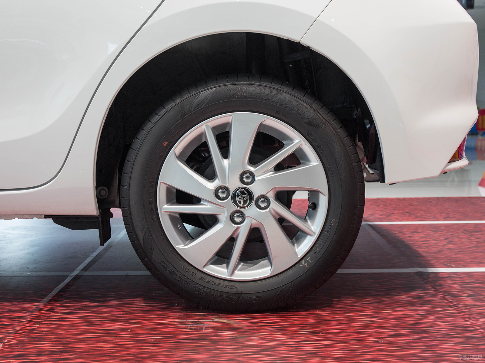 YARiS L 致炫外觀高清大圖