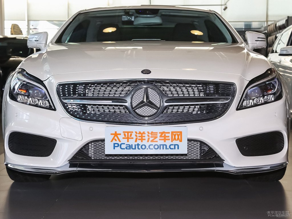 鉆石白奔馳CLS級(jí)車頭外觀圖片