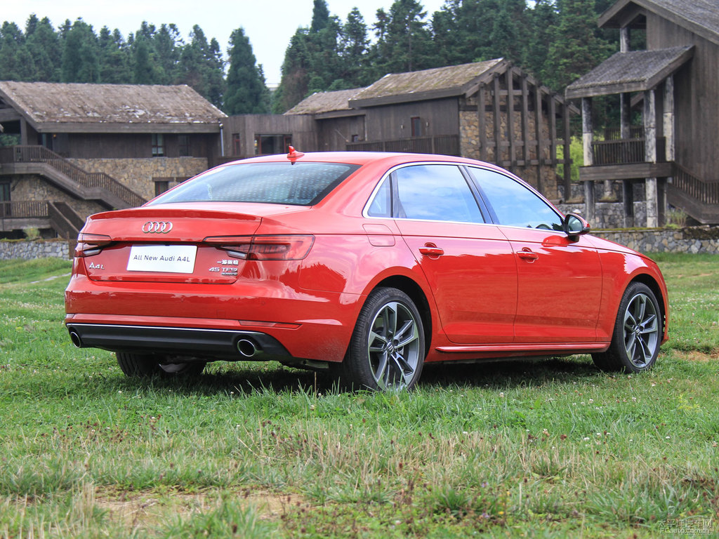 探戈紅奧迪A4L整車(chē)外觀外觀圖片