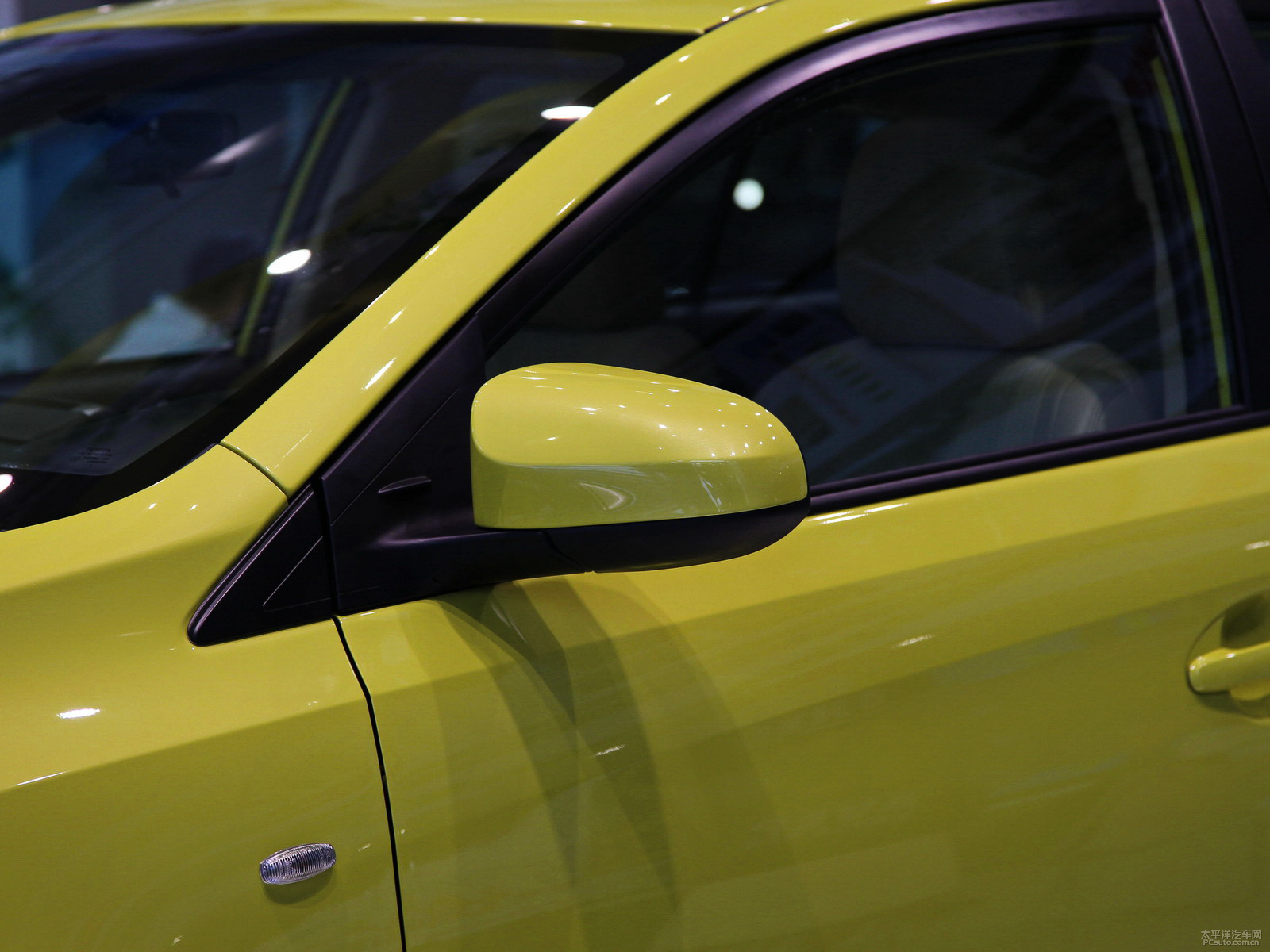 YARiS L 致炫外觀高清大圖