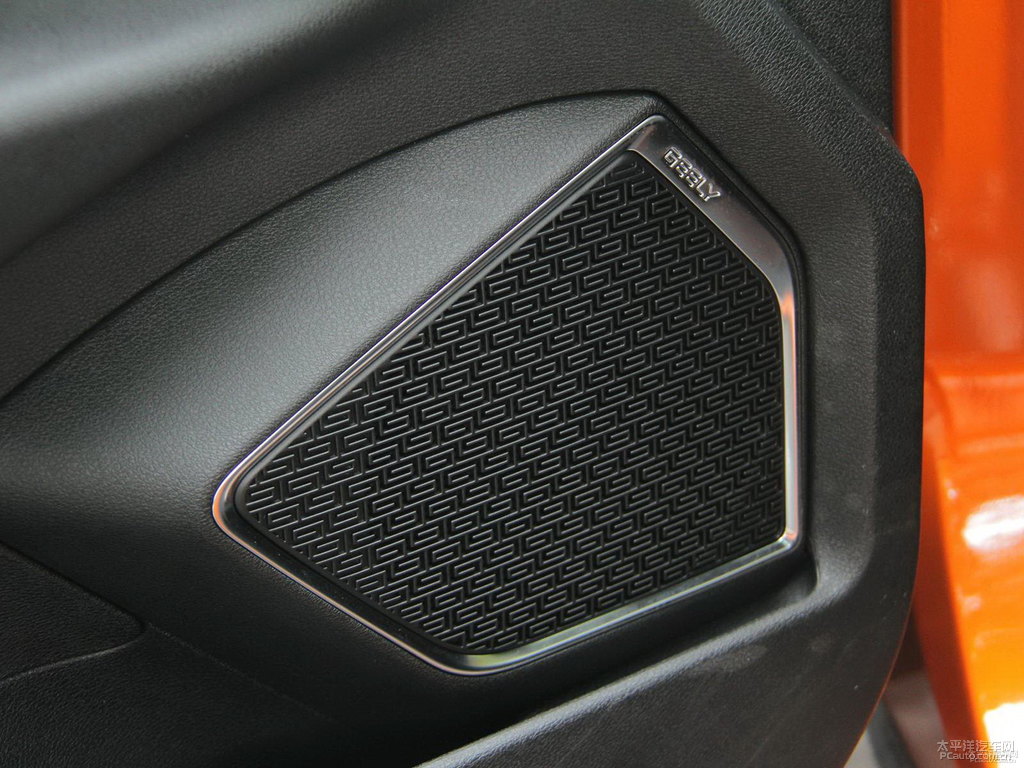 琉璃橙帝豪GS車廂內(nèi)飾圖片