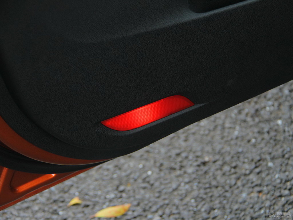 琉璃橙帝豪GS車廂內(nèi)飾圖片