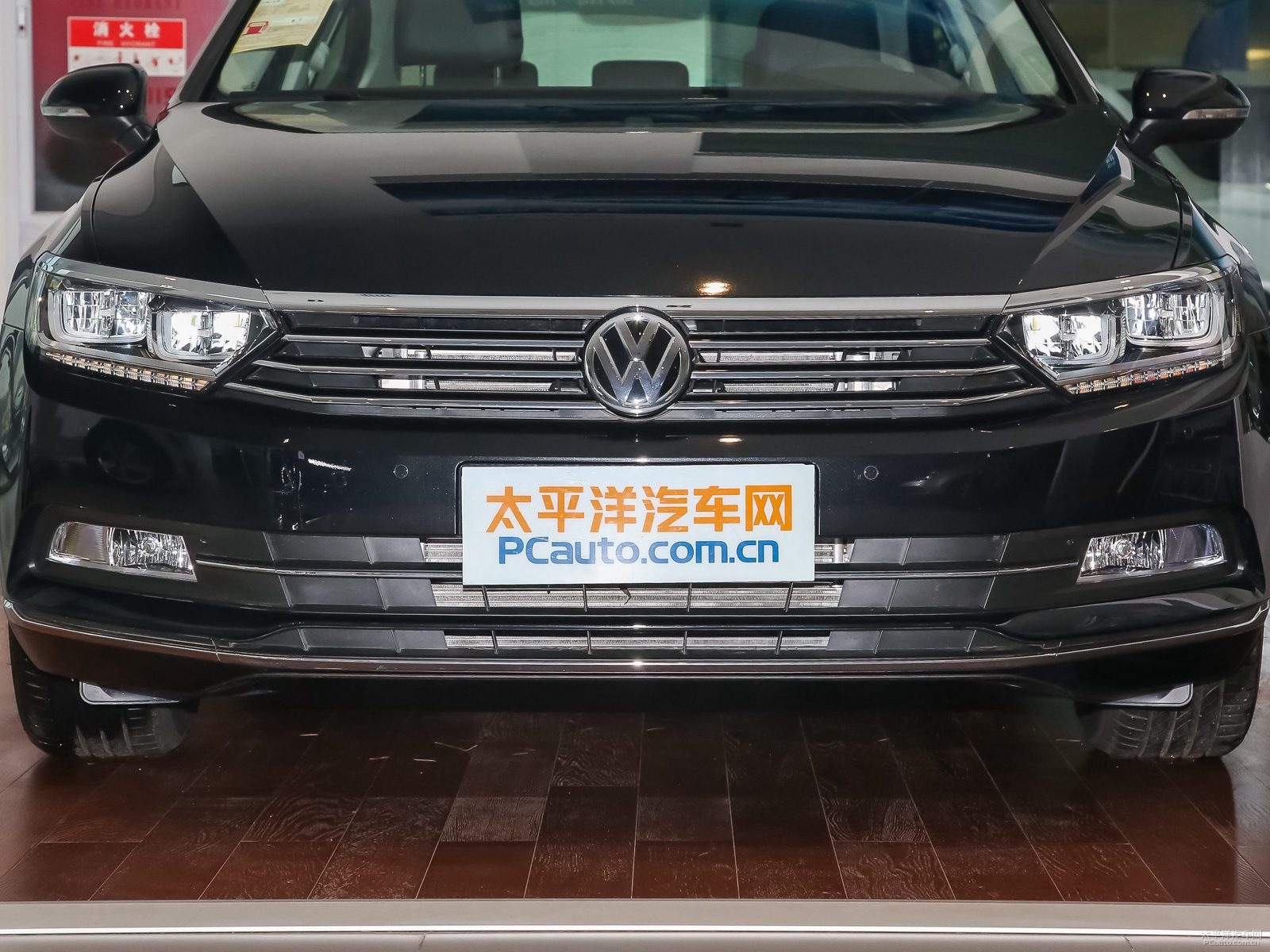 邁騰外觀高清大圖