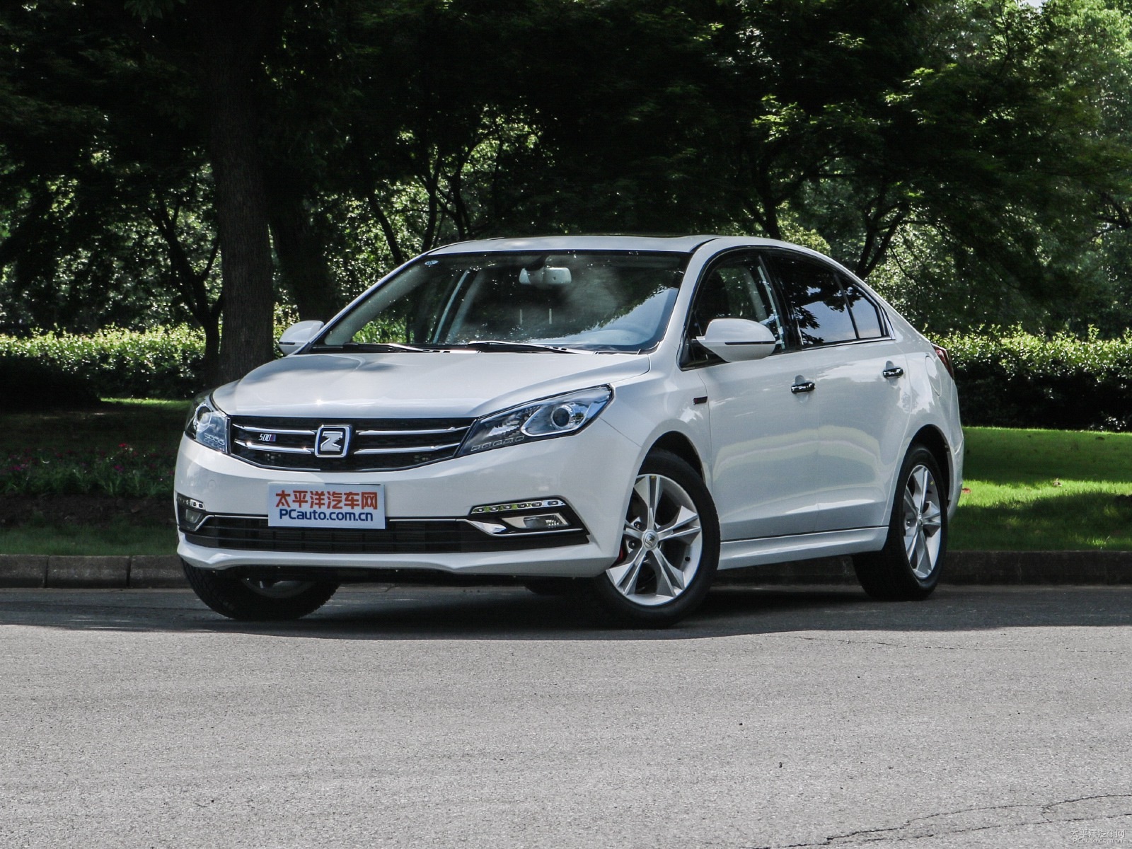 眾泰Z500外觀高清大圖