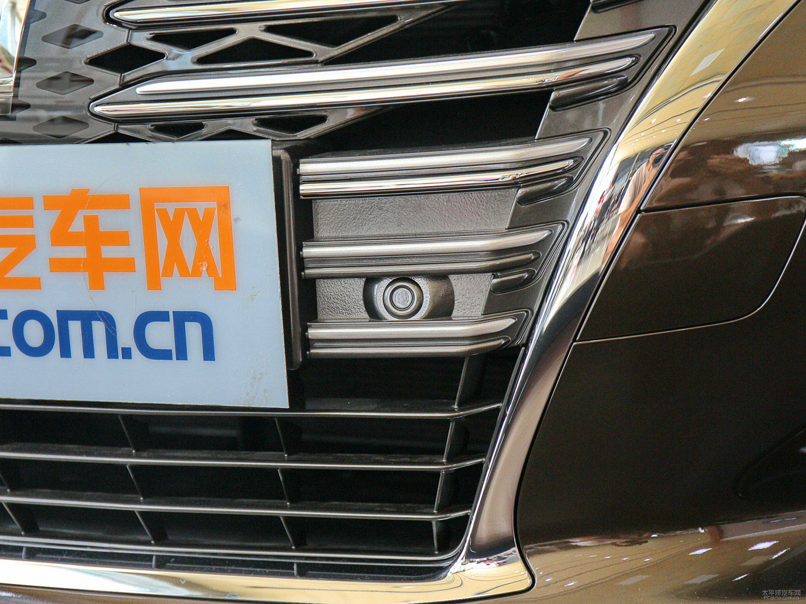 皇冠外觀高清大圖