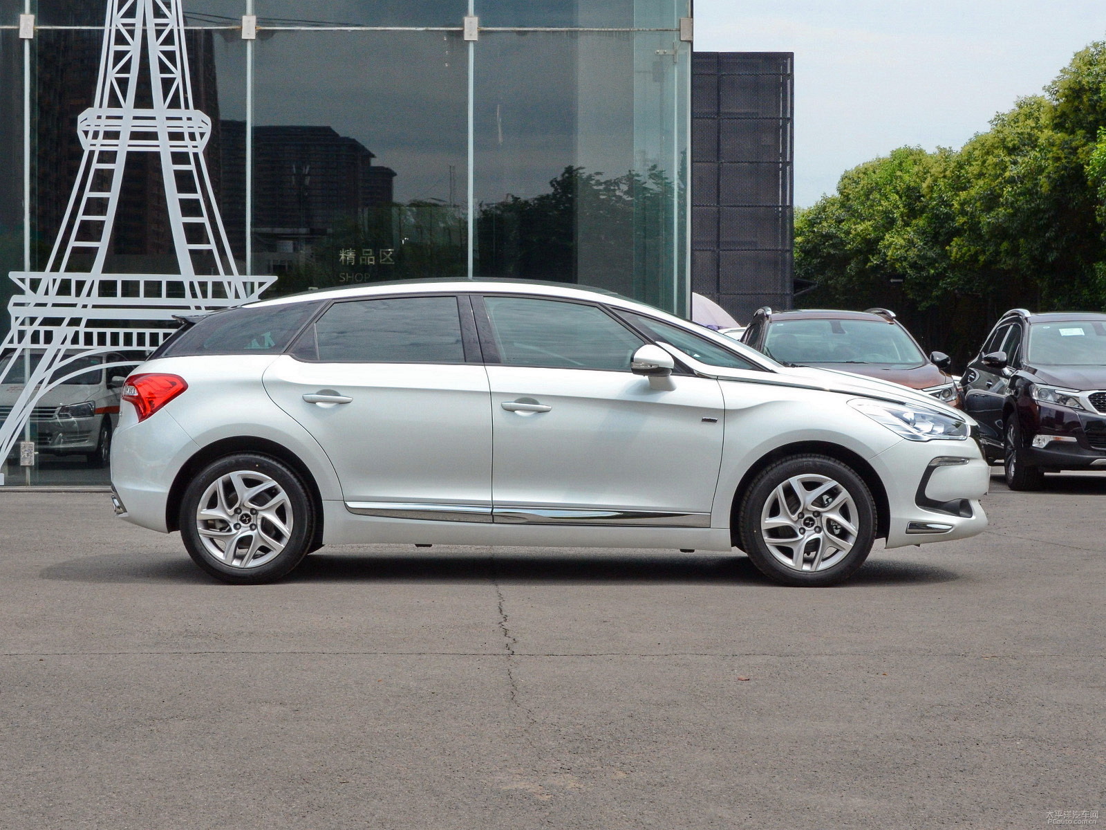 DS 5外觀高清大圖