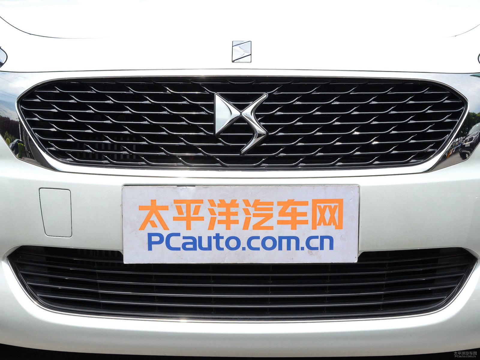 DS 5外觀高清大圖