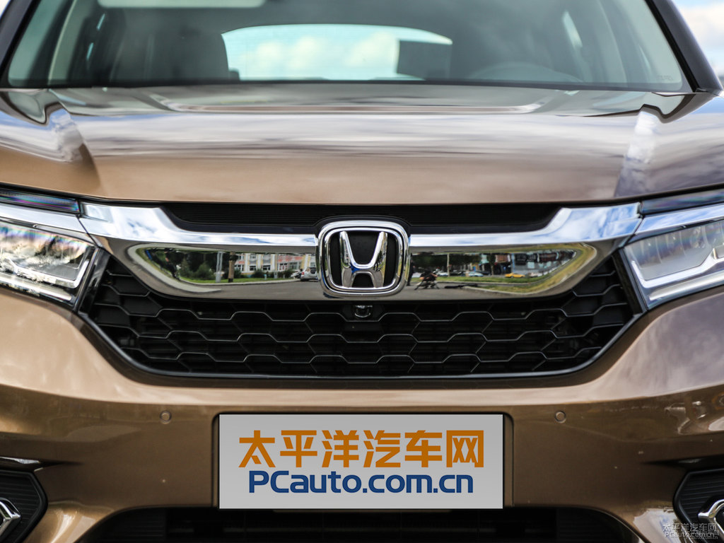 大漠金冠道車頭外觀圖片