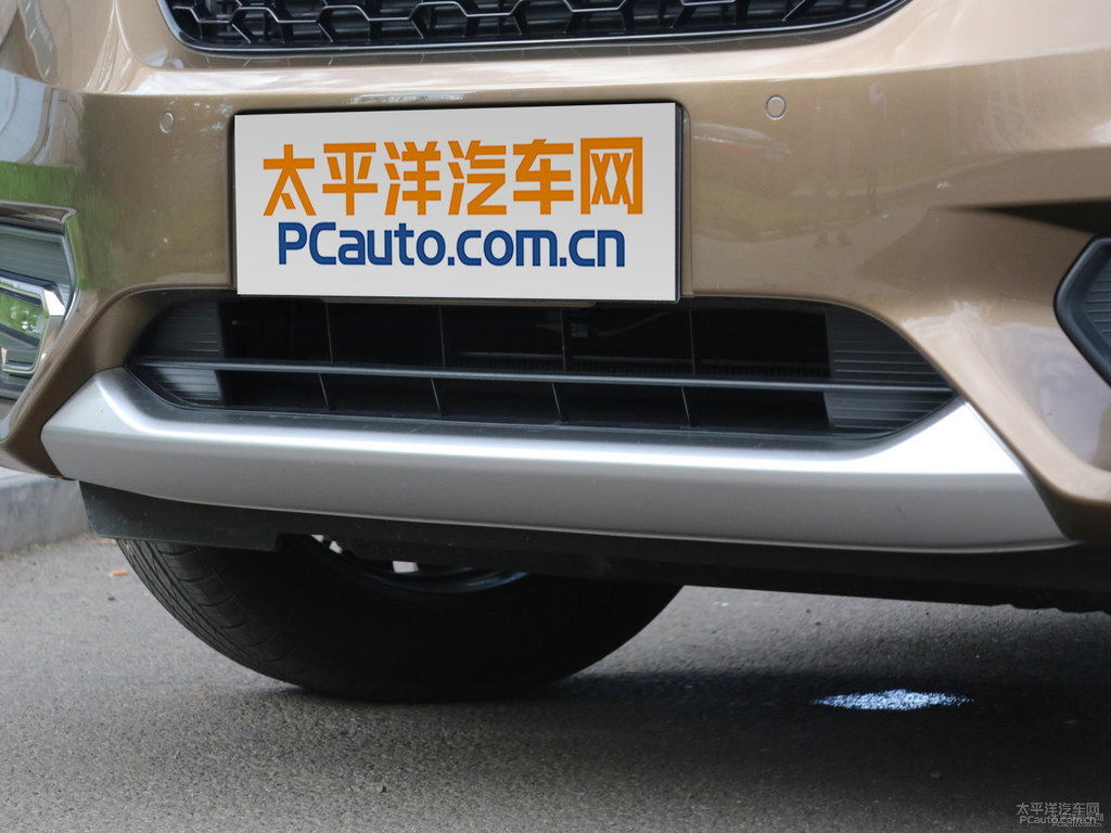 大漠金冠道車頭外觀圖片