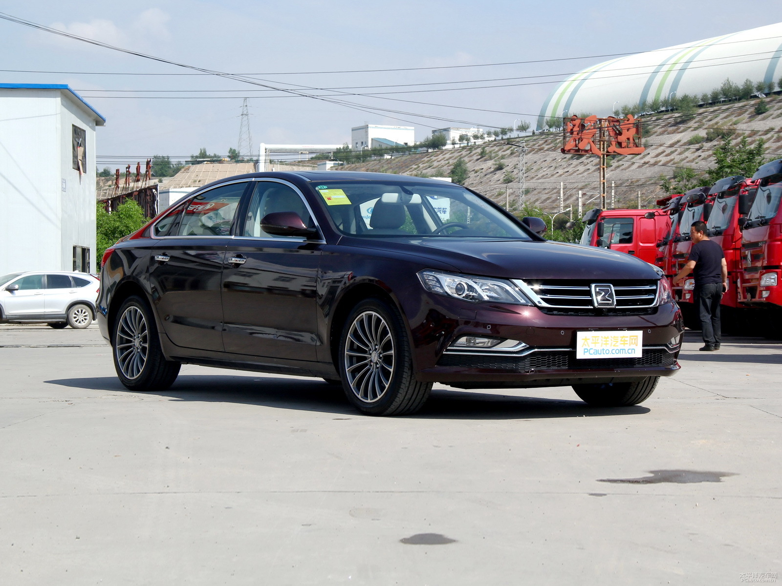 眾泰Z700外觀高清大圖