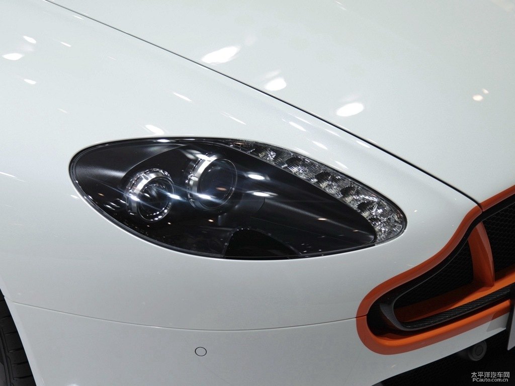 WyV8 Vantage܇(ch)^^DƬ