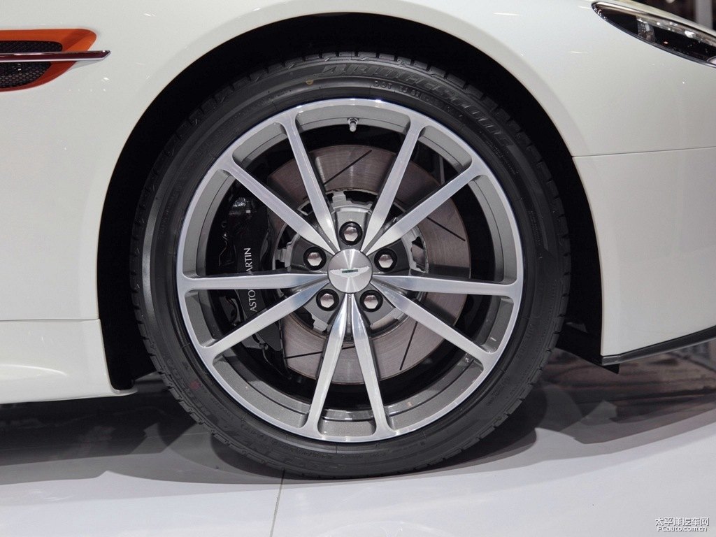 WyV8 Vantage܇^DƬ
