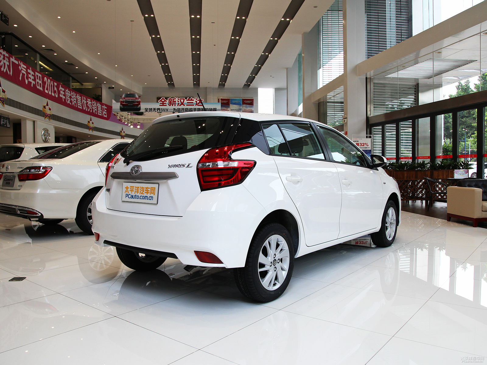 YARiS L 致炫外觀高清大圖