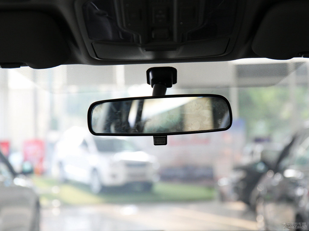 可可棕哈弗H6 Coupe車廂內(nèi)飾圖片