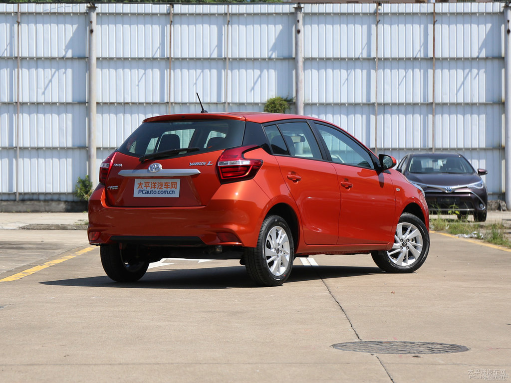 閃電橙YARiS L 致炫整車外觀外觀圖片