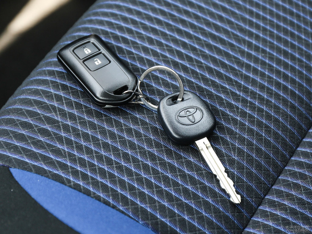 閃電橙YARiS L 致炫細(xì)節(jié)其它細(xì)節(jié)圖片