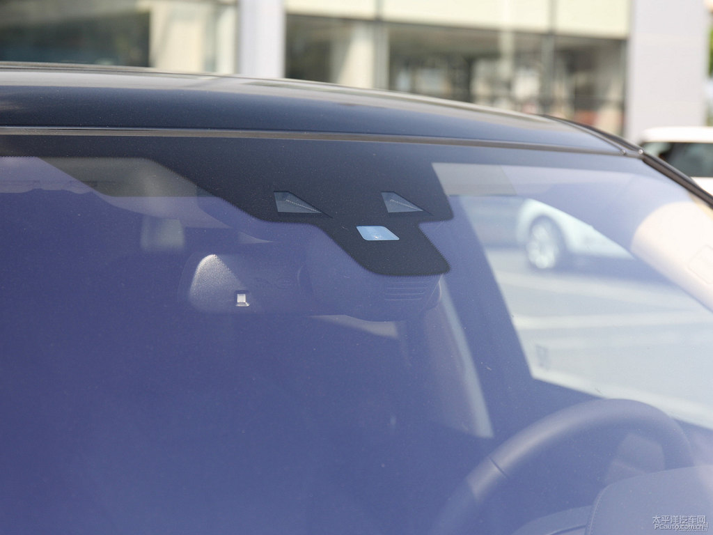 鳳凰橙攬勝極光車(chē)身外觀圖片