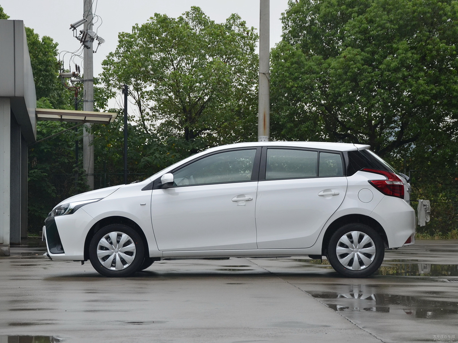 YARiS L 致炫外觀高清大圖