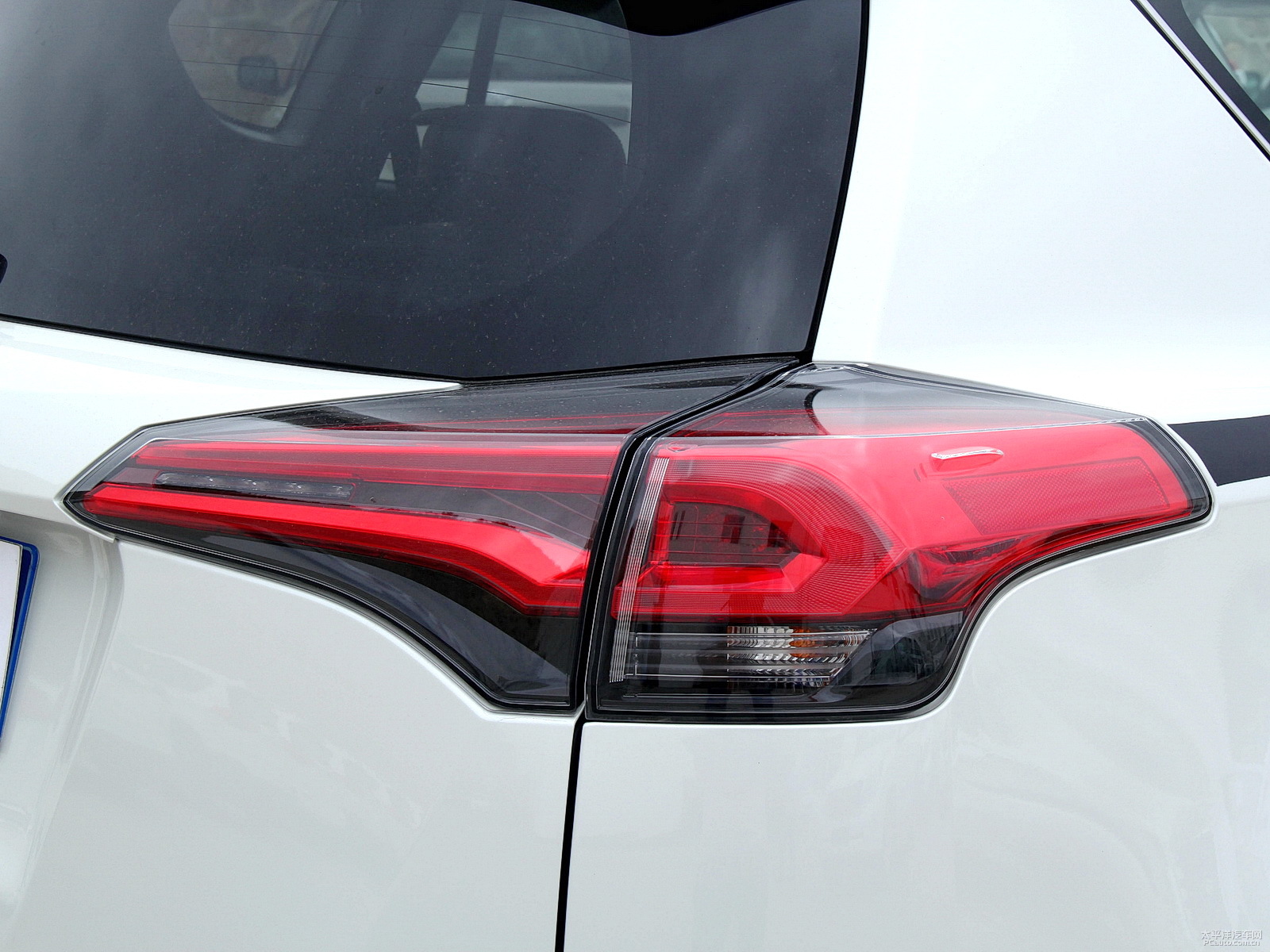 RAV4s܇β^DƬ