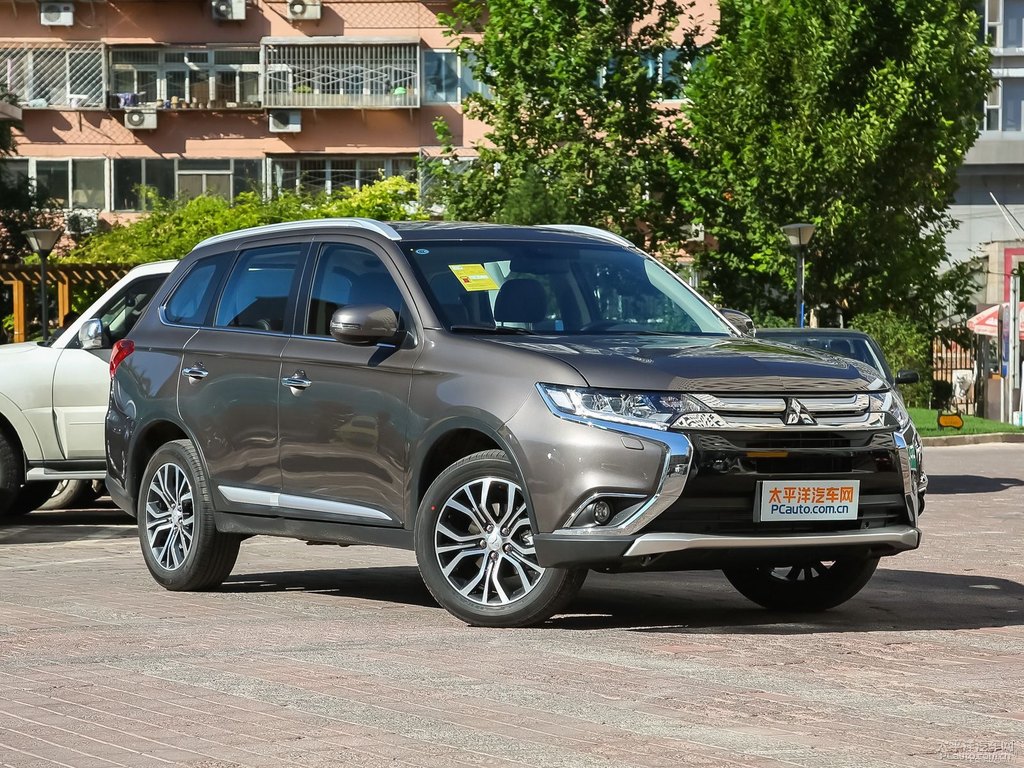 棕褐歐藍(lán)德整車(chē)外觀(guān)外觀(guān)圖片