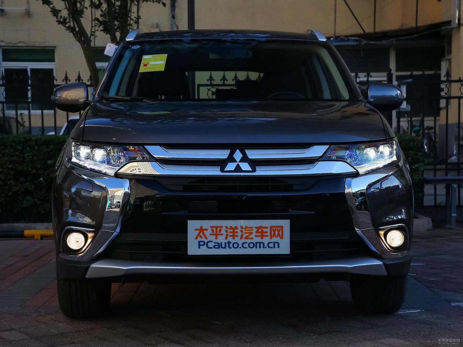 歐藍(lán)德外觀高清大圖