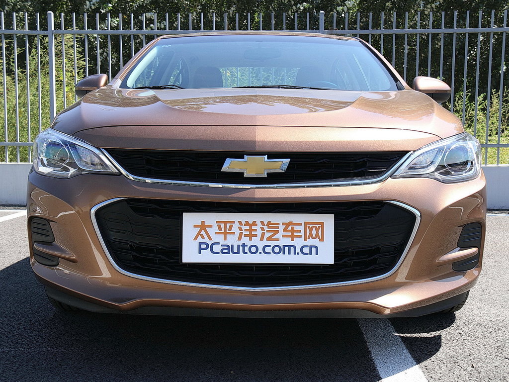 琥珀棕科沃茲車頭外觀圖片