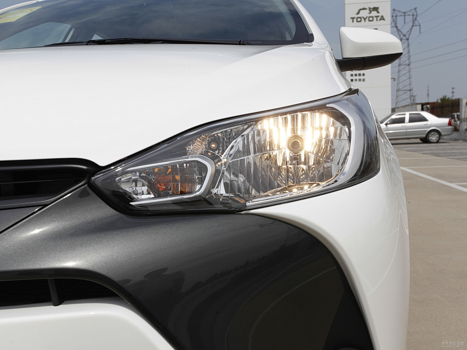 YARiS L 致炫外觀高清大圖