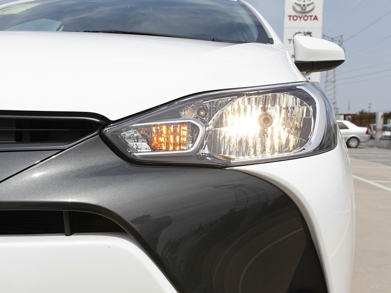 YARiS L 致炫外觀高清大圖