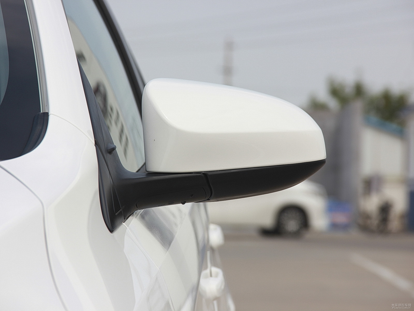 YARiS L 致炫外觀高清大圖