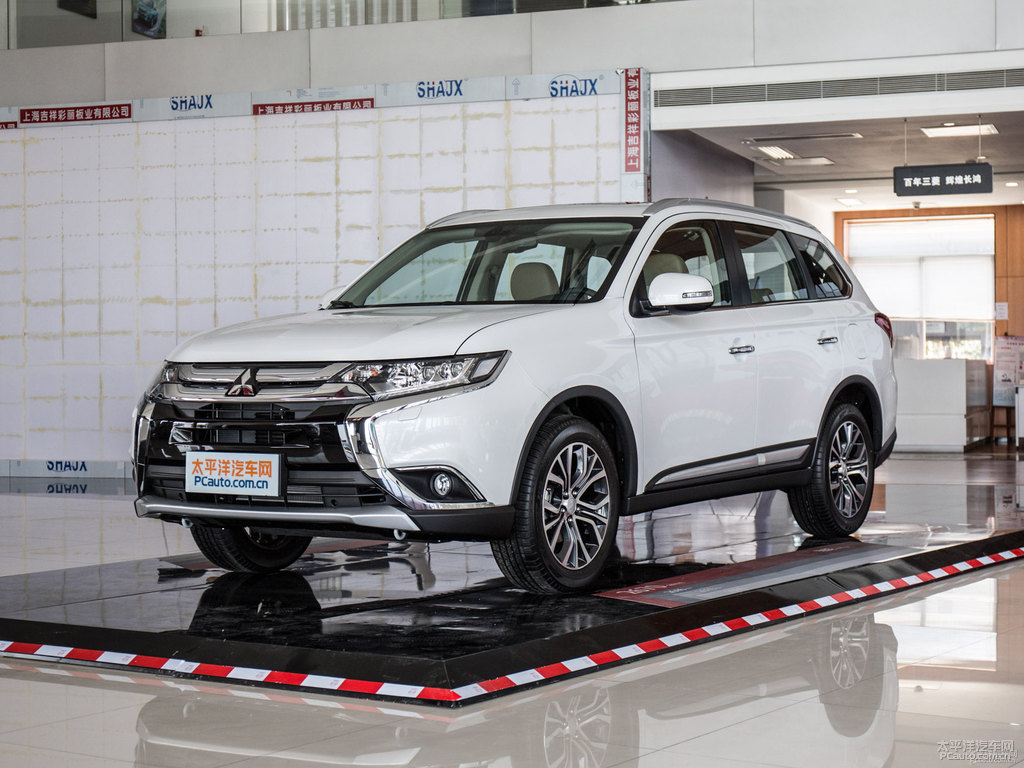 珍珠白歐藍(lán)德整車外觀外觀圖片