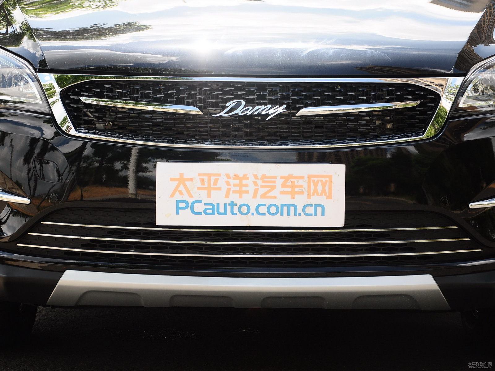 眾泰大邁X5外觀高清大圖
