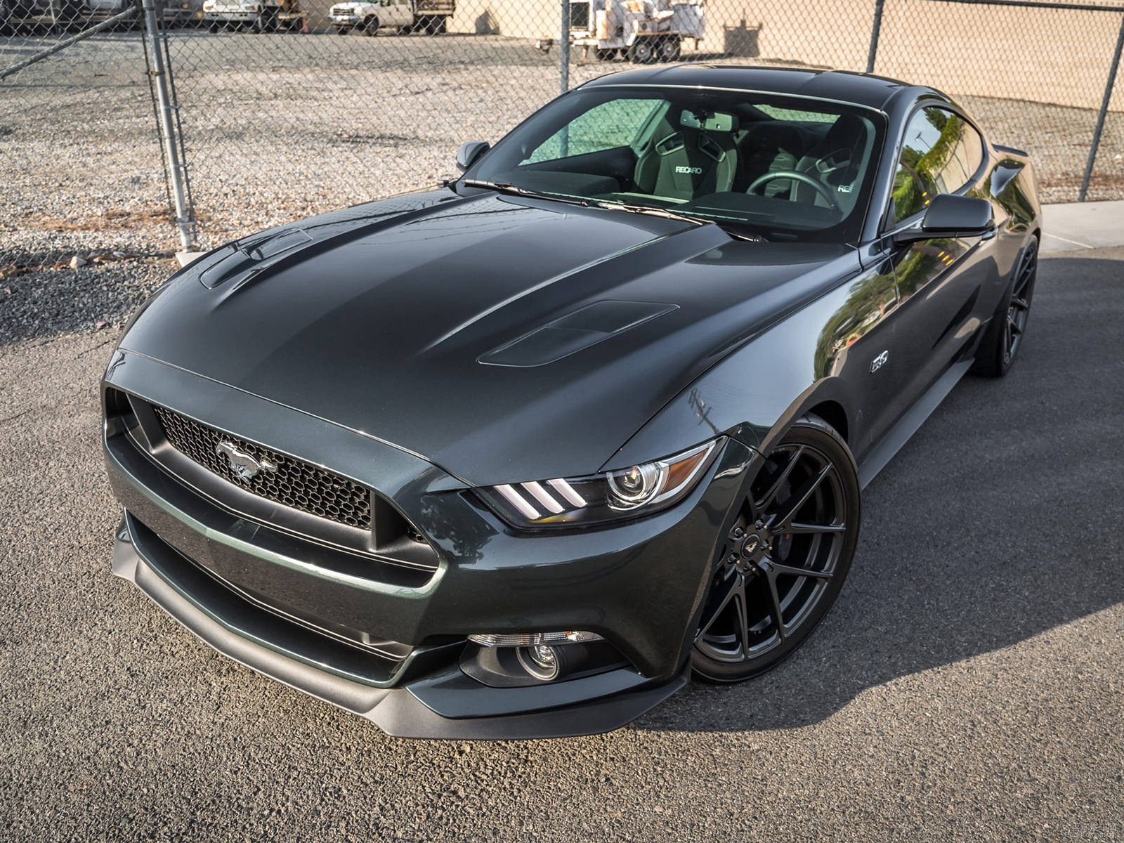 福特Mustang外觀高清大圖