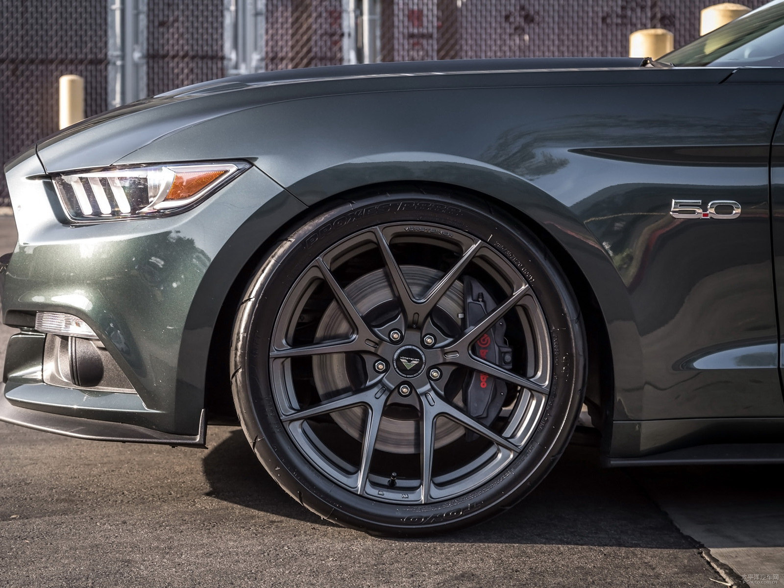 福特Mustang外觀高清大圖