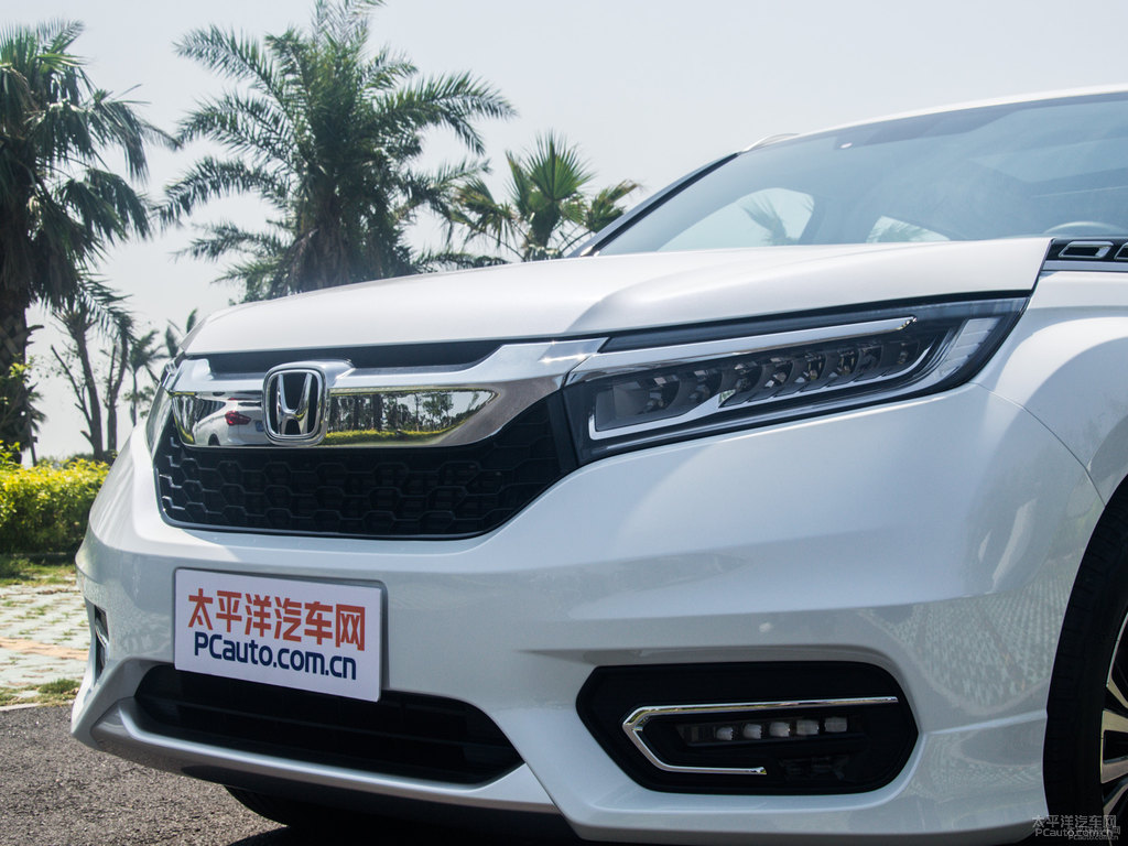 珍珠白冠道車頭外觀圖片