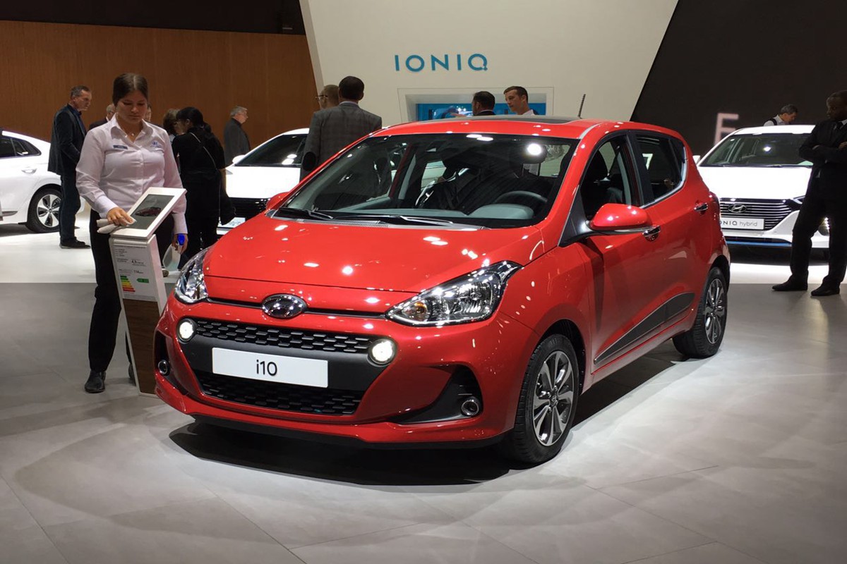 現(xiàn)代i10車展高清大圖