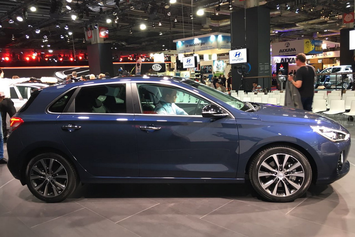 現(xiàn)代i30(海外)車展高清大圖