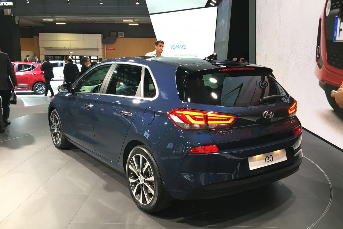 現(xiàn)代i30(海外)車(chē)展高清大圖
