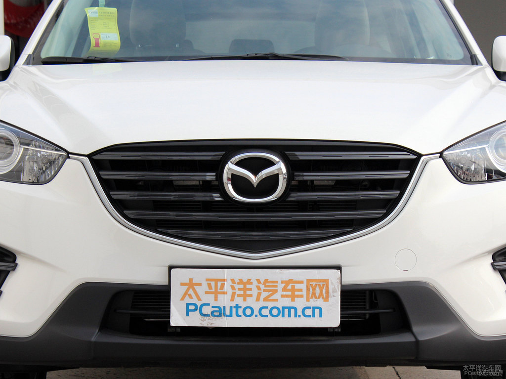 珠光白馬自達(dá)CX-5車頭外觀圖片